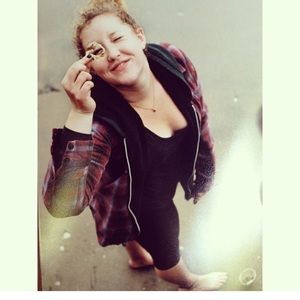 Meet your Posher, Nia